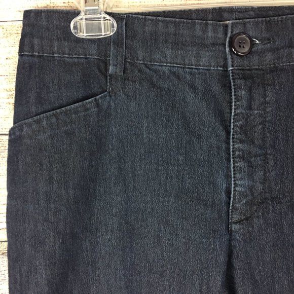 Lee Denim Capri Dark Wash Just below the Waist - Picture 3 of 7
